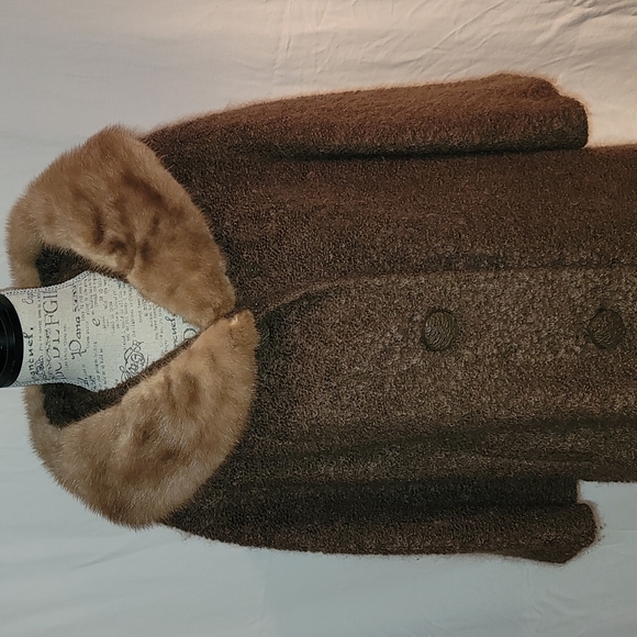Vintage Lady Stanley Berroco Boucle & Mink Coat - Picture 2 of 10